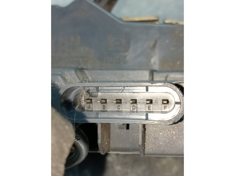 Recambio de motor cierre centralizado trasero derecho para renault vel satis (bj0) 3.0 v6 dci turbodiesel cat referencia OEM IAM