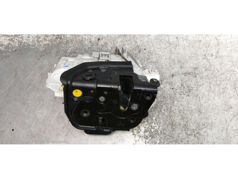 Recambio de motor cierre centralizado trasero izquierdo para seat exeo berlina (3r2) reference referencia OEM IAM 8E0839015AA  4