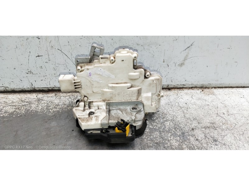 Recambio de motor cierre centralizado trasero izquierdo para seat exeo berlina (3r2) reference referencia OEM IAM 8E0839015AA  4