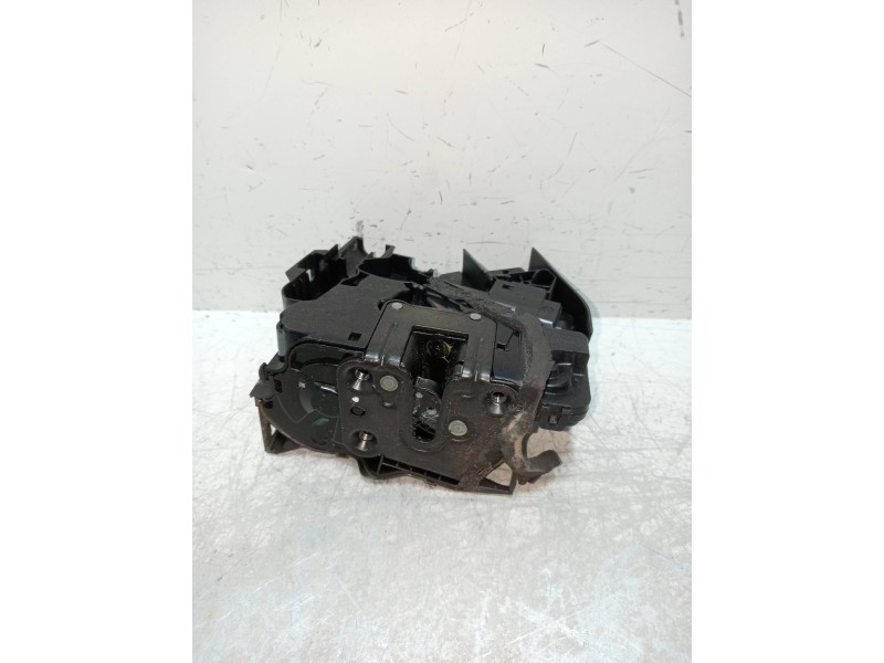 Recambio de motor cierre centralizado delantero derecho para renault talisman intens referencia OEM IAM 8205020792R 16943027 4P