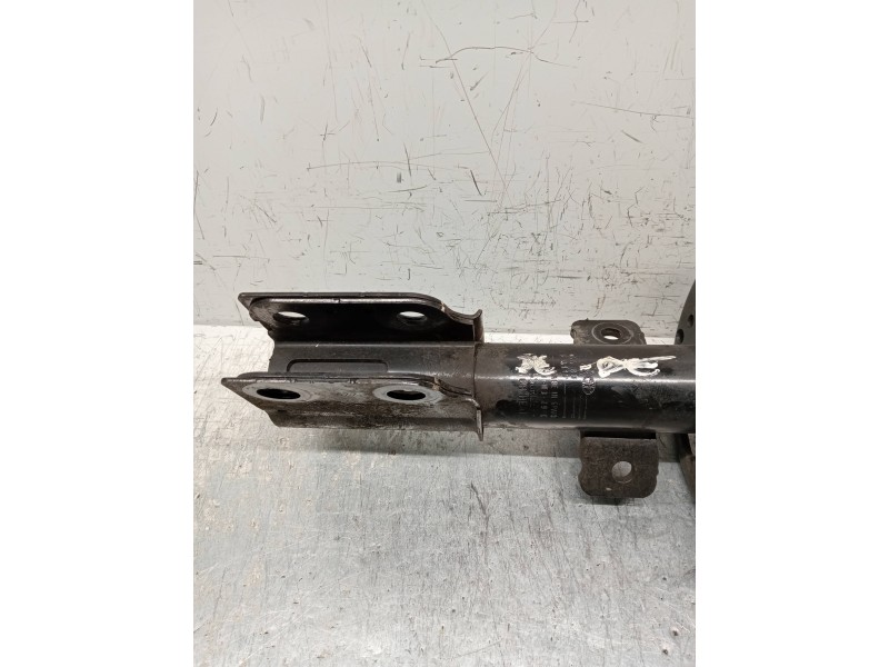 Recambio de amortiguador delantero derecho para toyota proace verso compact shuttle referencia OEM IAM 9821596680  