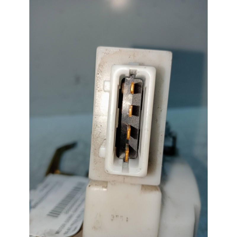 Recambio de motor cierre centralizado trasero derecho para seat ibiza (6k) glx referencia OEM IAM 6K2837016L  5