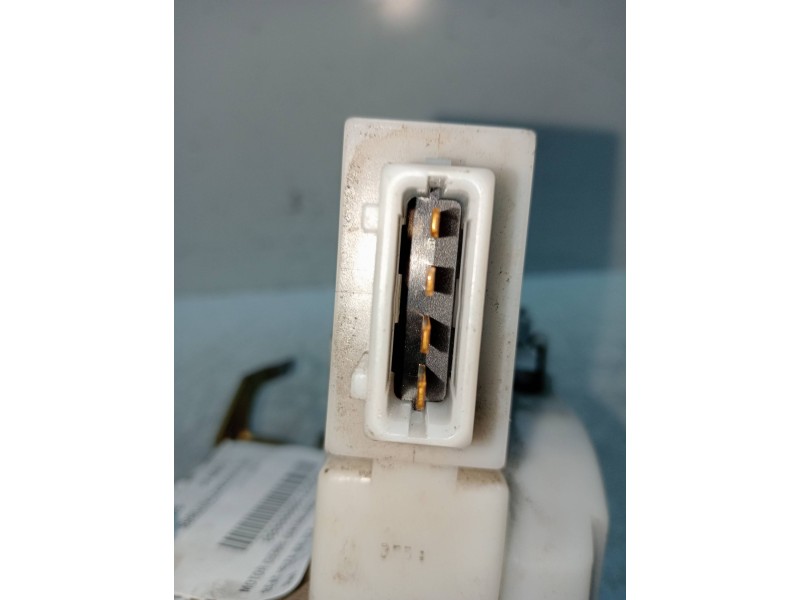 Recambio de motor cierre centralizado trasero derecho para seat ibiza (6k) glx referencia OEM IAM 6K2837016L  5