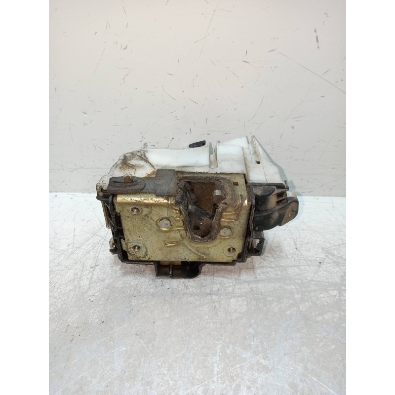 Recambio de motor cierre centralizado trasero derecho para seat ibiza (6k) 1.4 referencia OEM IAM 1HM862154C  5P