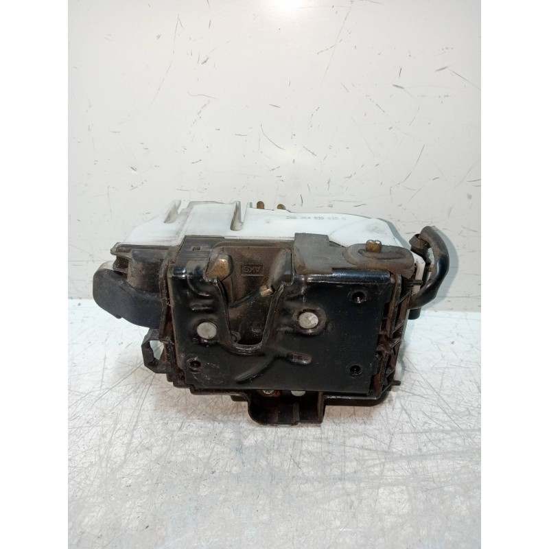 Recambio de motor cierre centralizado trasero izquierdo para seat cordoba berlina (6k2) signo referencia OEM IAM 6K4839015G  4P