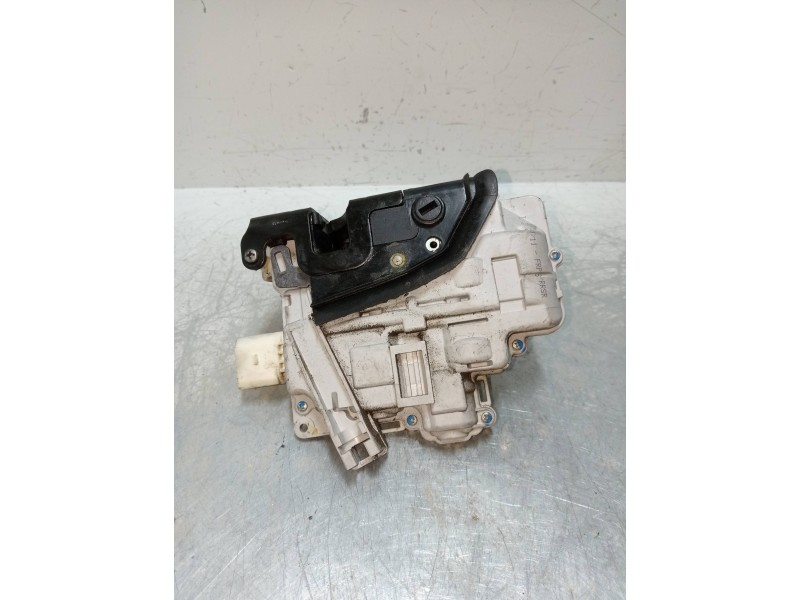 Recambio de motor cierre centralizado trasero izquierdo para seat exeo st (3r5)(2009>) 2.0 tdi referencia OEM IAM 8E0839015AA  5