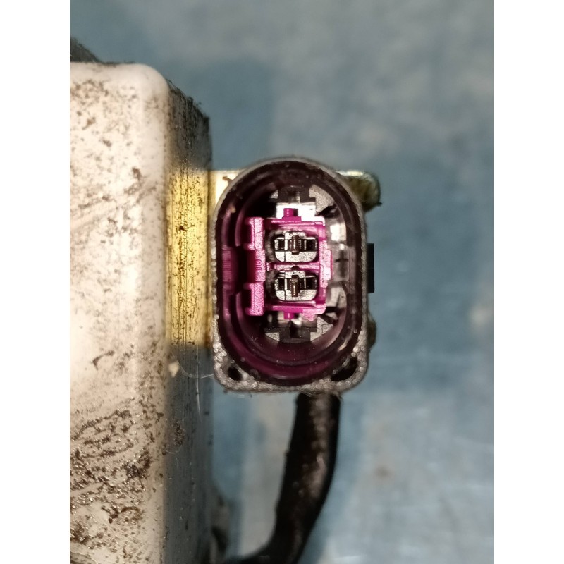 Recambio de motor cierre centralizado trasero derecho para seat ibiza (6k1) select referencia OEM IAM 6K4839016G  5P