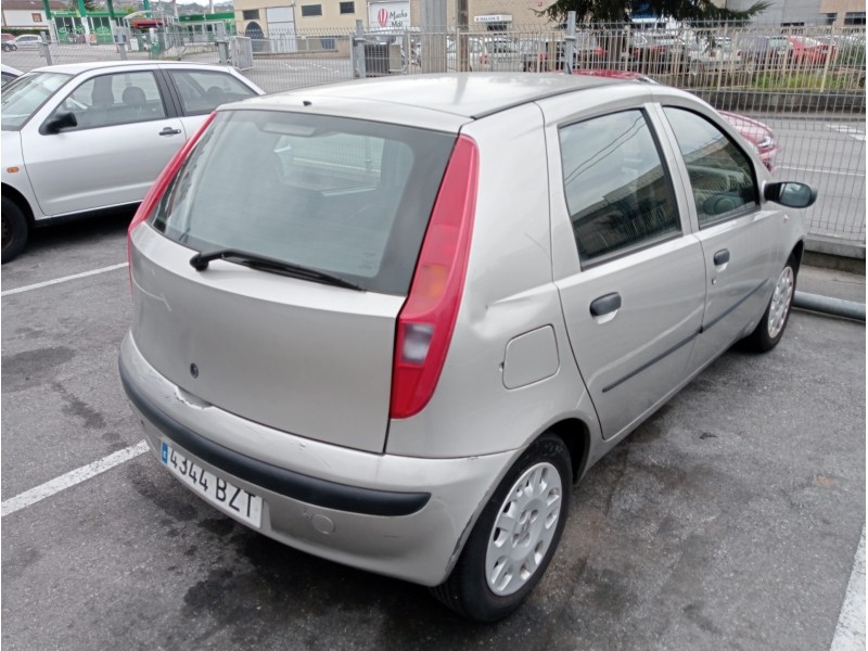 fiat punto berlina (188) del año 2002