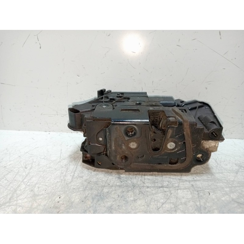 Recambio de motor cierre centralizado delantero derecho para seat ibiza (6j5) 1.6 tdi referencia OEM IAM 5N1837016C 3P 