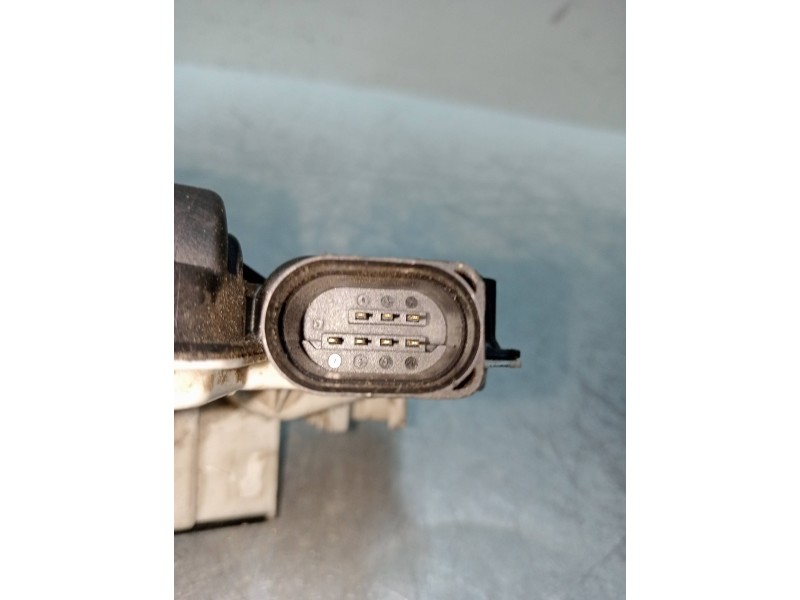 Recambio de motor cierre centralizado delantero izquierdo para seat ibiza (6j5) referencia OEM IAM   5P