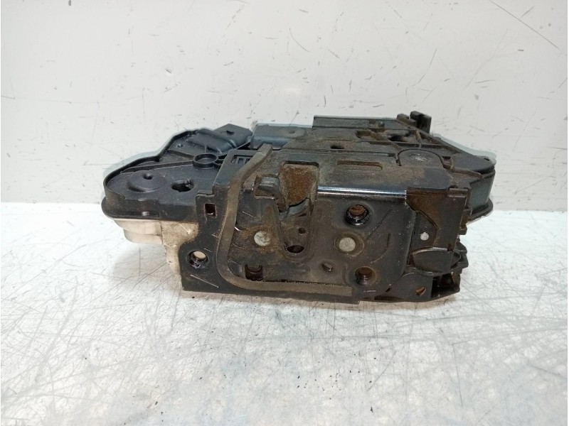 Recambio de motor cierre centralizado delantero izquierdo para seat ibiza sc (6j1) 1.9 tdi referencia OEM IAM 5N1837015A 3P 