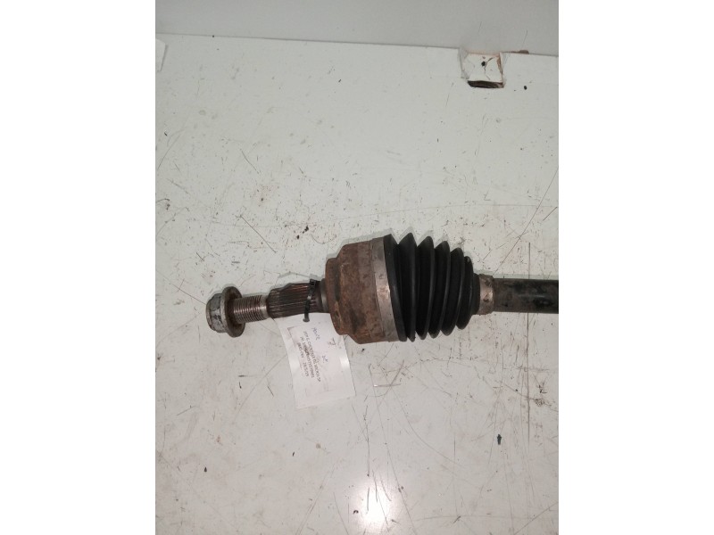 Recambio de transmision delantera derecha para jeep gr. cherokee (wh) 3.0 crd overland referencia OEM IAM   