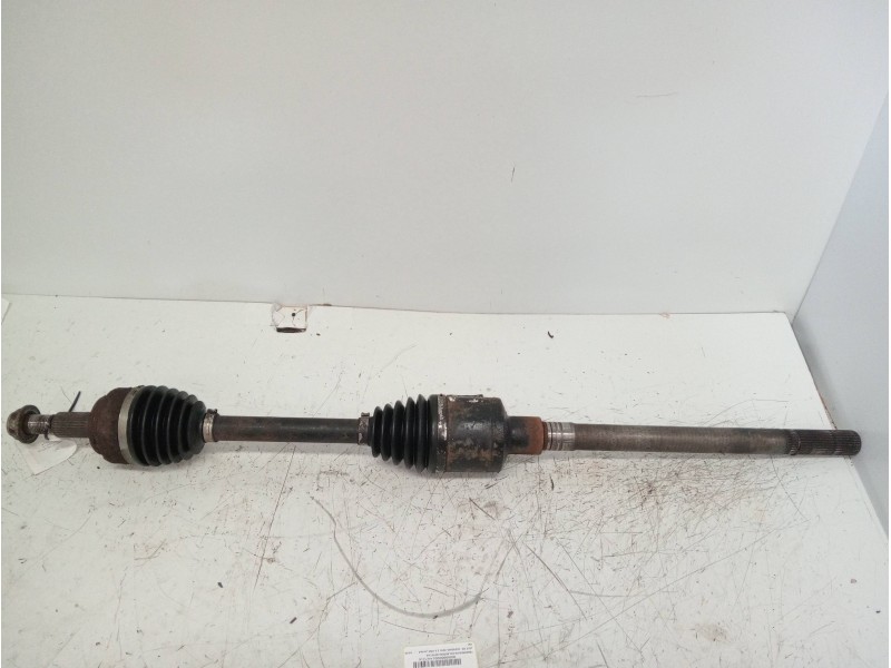 Recambio de transmision delantera derecha para jeep gr. cherokee (wh) 3.0 crd limited referencia OEM IAM   