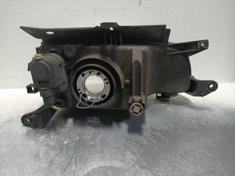 Recambio de faro izquierdo para peugeot partner (s1) familiar referencia OEM IAM   