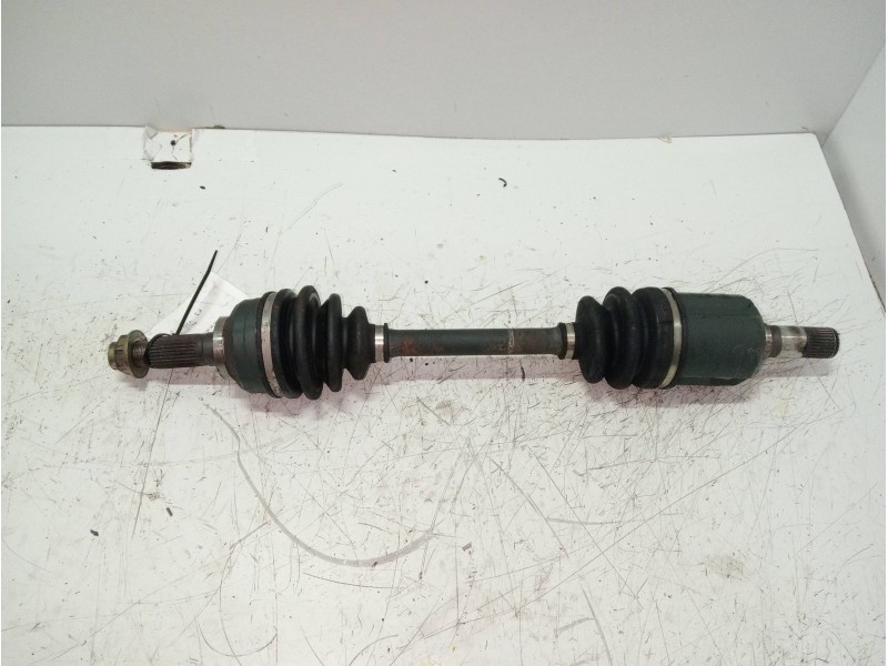 Recambio de transmision delantera izquierda para kia clarus 1.8 slx berlina referencia OEM IAM   