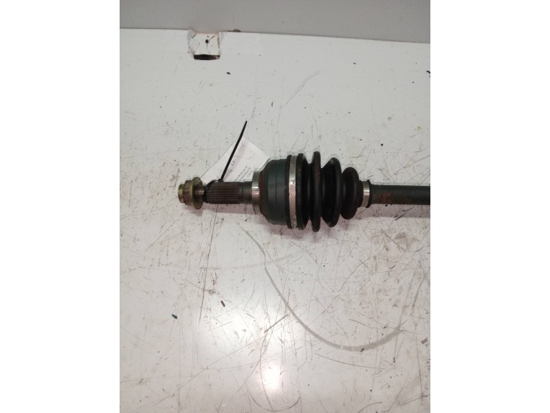 Recambio de transmision delantera izquierda para kia clarus 1.8 slx berlina referencia OEM IAM   