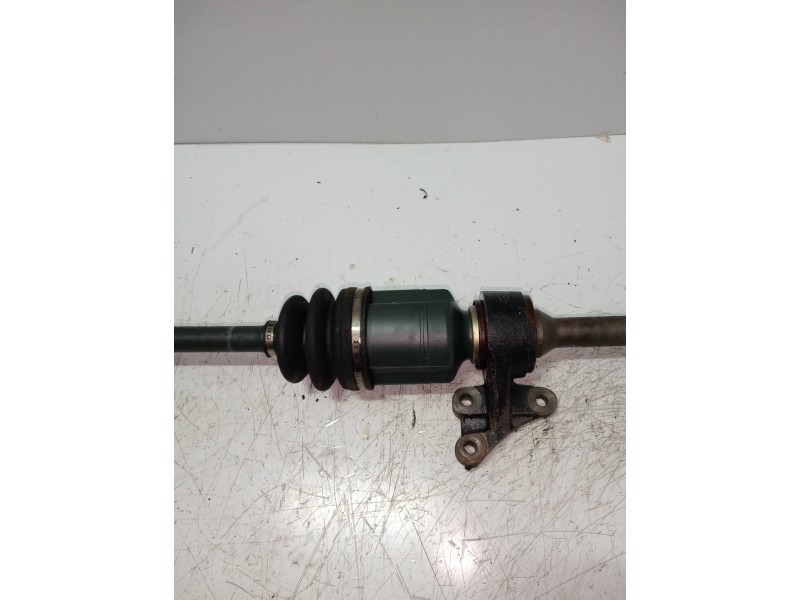 Recambio de transmision delantera derecha para kia clarus 1.8 slx berlina referencia OEM IAM   