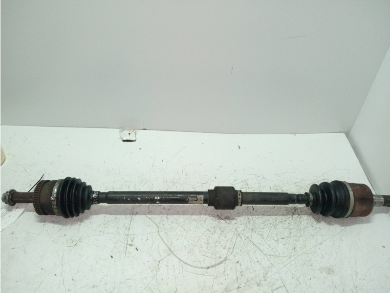 Recambio de transmision delantera derecha para kia carens (un) 2.0 crdi referencia OEM IAM   