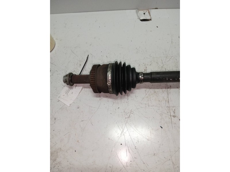 Recambio de transmision delantera derecha para kia carens (un) 2.0 crdi referencia OEM IAM   