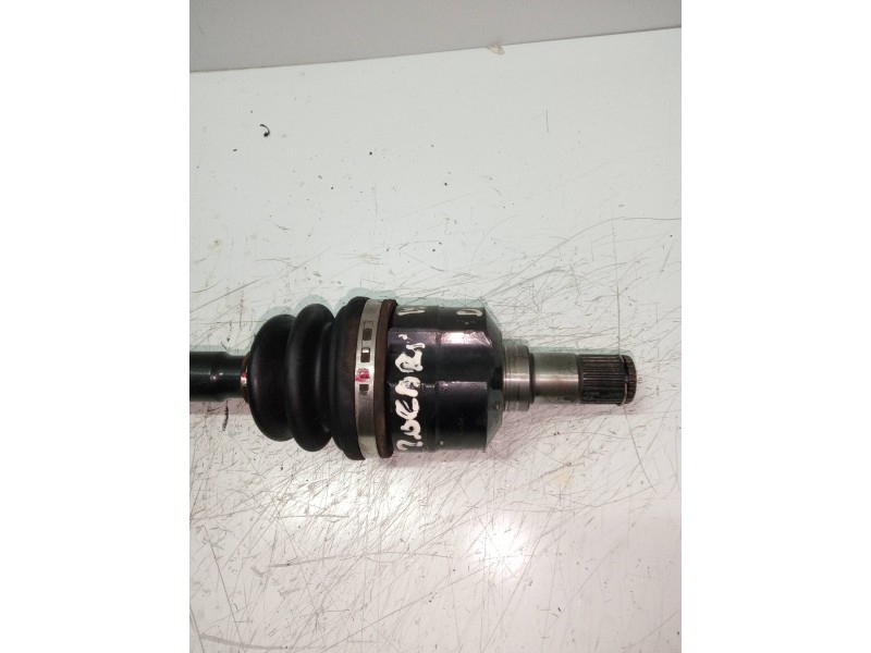 Recambio de transmision delantera derecha para kia carens (un) emotion referencia OEM IAM    Recambio de transmision delantera derecha para kia carens (un) emotion referencia OEM IAM