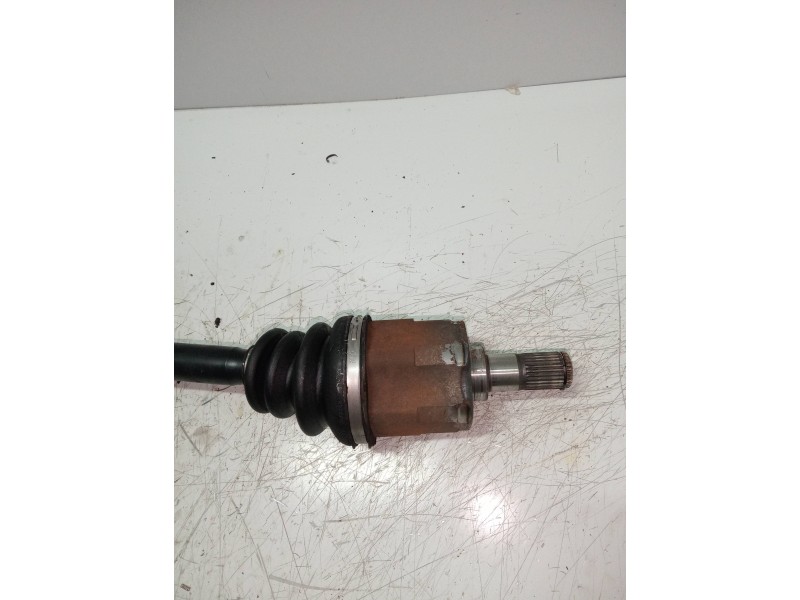 Recambio de transmision delantera derecha para kia cee´d drive referencia OEM IAM   