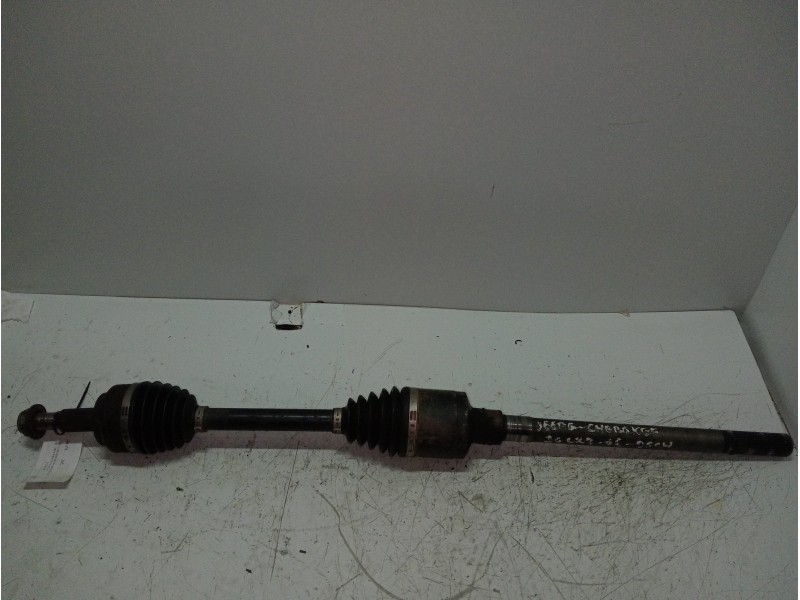 Recambio de transmision delantera derecha para jeep gr. cherokee (wh) 3.0 crd cat referencia OEM IAM   