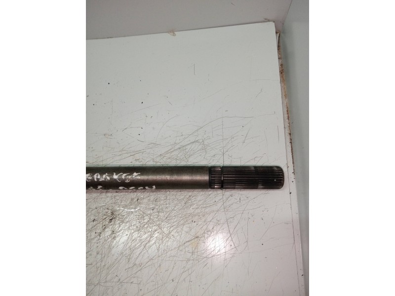 Recambio de transmision delantera derecha para jeep gr. cherokee (wh) 3.0 crd cat referencia OEM IAM   