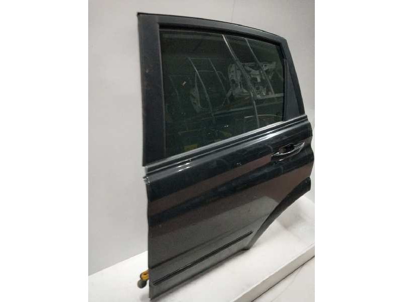 Recambio de puerta trasera izquierda para ssangyong actyon 200 xdi referencia OEM IAM   