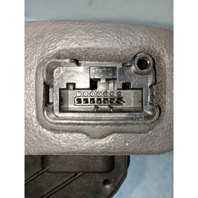 Recambio de motor cierre centralizado delantero derecho para seat leon (5f1) 1.6 tdi referencia OEM IAM 5K1837016E 5P 