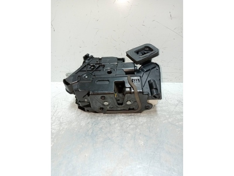 Recambio de motor cierre centralizado delantero derecho para seat leon (5f1) referencia OEM IAM 5K1837016E  5P Recambio de motor cierre centralizado delantero derecho para seat leon (5f1) referencia OEM IAM 5K1837016E  5P