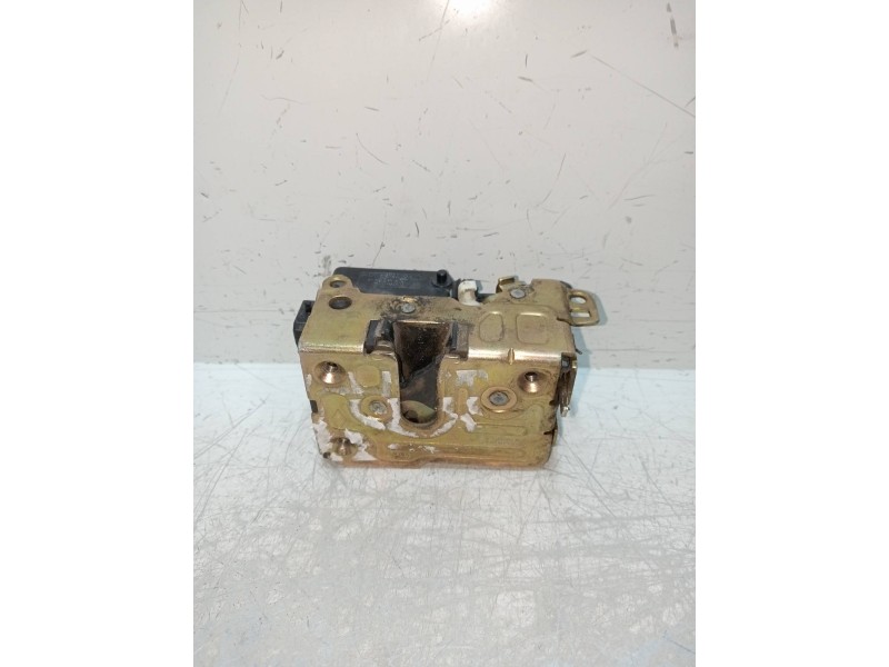 Recambio de motor cierre centralizado trasero derecho para renault scenic (ja..) 1.9 dci rt referencia OEM IAM   