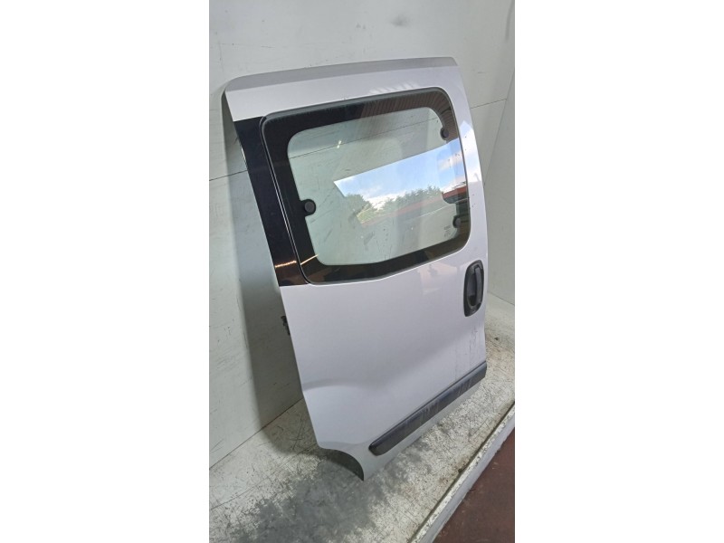Recambio de puerta lateral corredera derecha para peugeot bipper tepee active referencia OEM IAM   5P