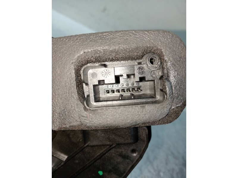 Recambio de motor cierre centralizado trasero derecho para seat leon (5f1) style referencia OEM IAM 5K4839016Q  5P