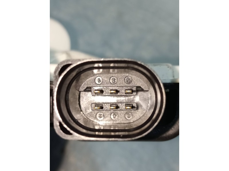 Recambio de motor cierre centralizado delantero derecho para skoda fabia (5j2 ) young referencia OEM IAM 1S1837016C  5P