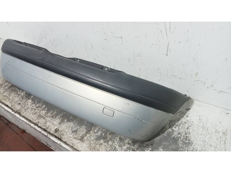 Recambio de paragolpes trasero para renault clio ii fase i (b/cbo) 1.2 16 v rt (b/cb05/w) referencia OEM IAM   