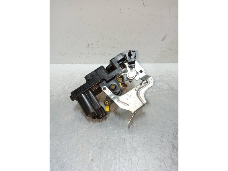 Recambio de motor cierre centralizado trasero derecho para ssangyong kyron 2.0 referencia OEM IAM   5P