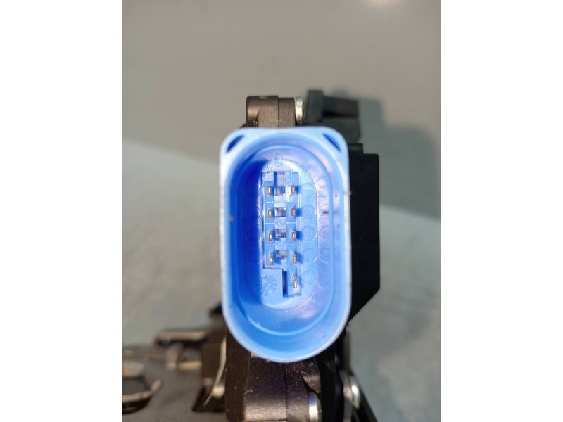 Recambio de motor cierre centralizado delantero derecho para skoda octavia berlina (1z3) 1.6 tdi dpf referencia OEM IAM 3D183701