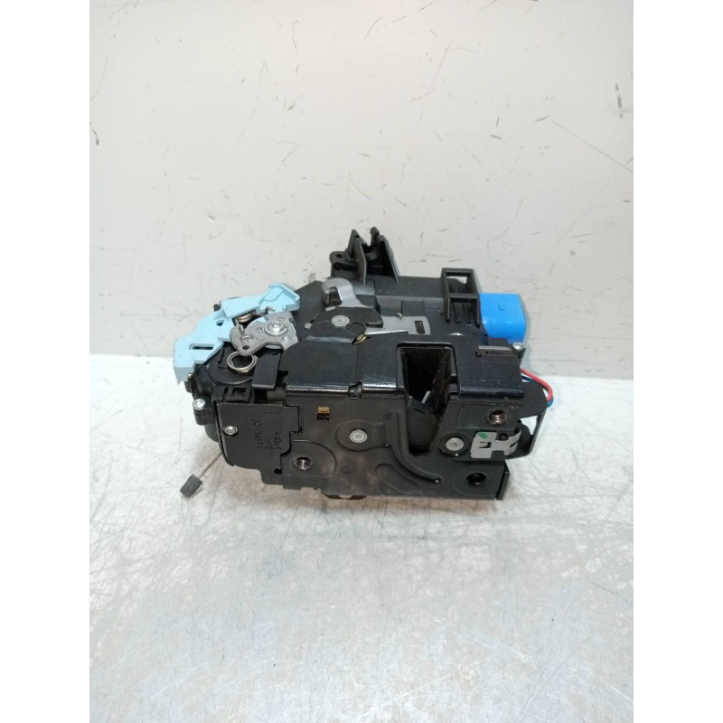 Recambio de motor cierre centralizado delantero izquierdo para skoda octavia berlina (1z3) 1.6 tdi dpf referencia OEM IAM 3D1837