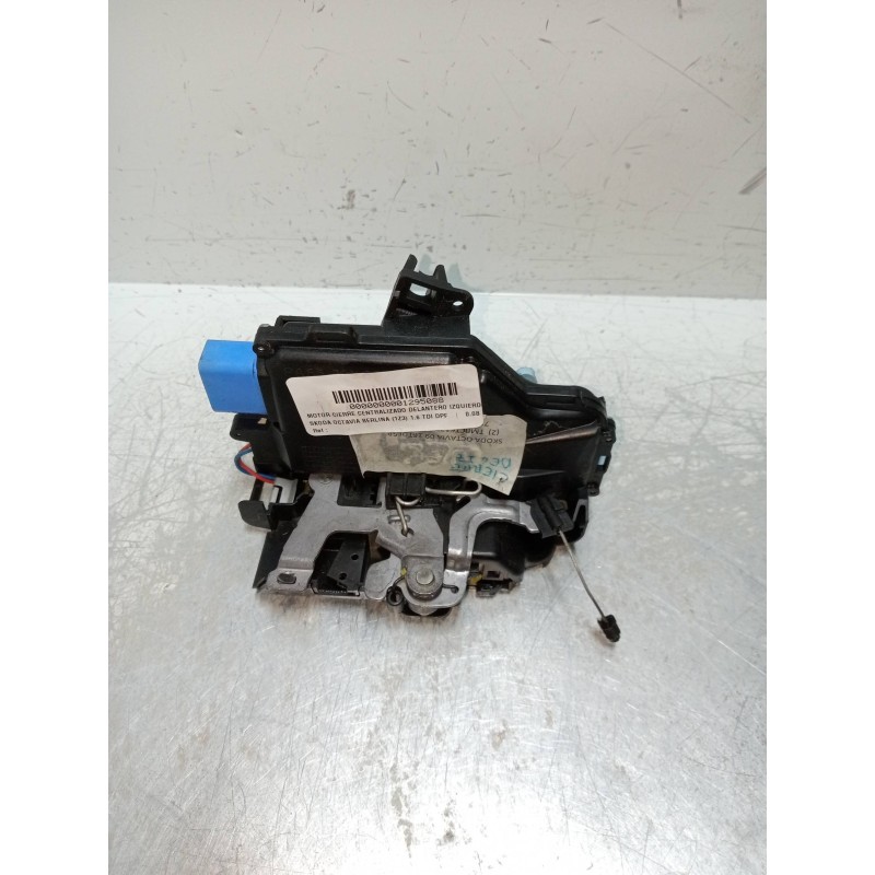Recambio de motor cierre centralizado delantero izquierdo para skoda octavia berlina (1z3) 1.6 tdi dpf referencia OEM IAM 3D1837