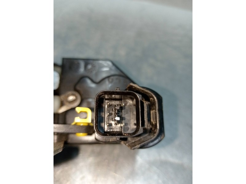 Recambio de motor cierre centralizado delantero derecho para ssangyong actyon 200 xdi referencia OEM IAM   5P