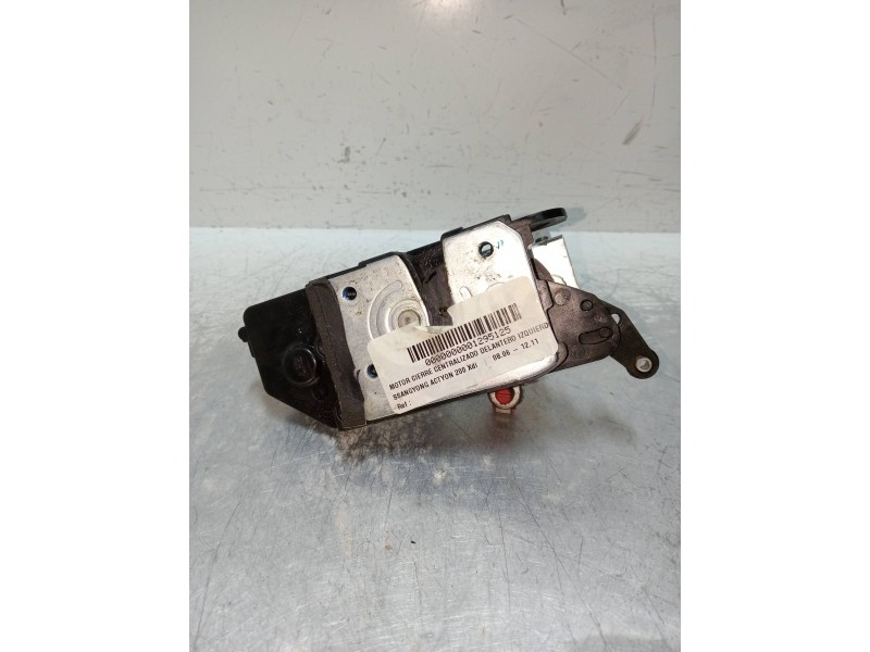 Recambio de motor cierre centralizado delantero izquierdo para ssangyong actyon 200 xdi referencia OEM IAM   5P