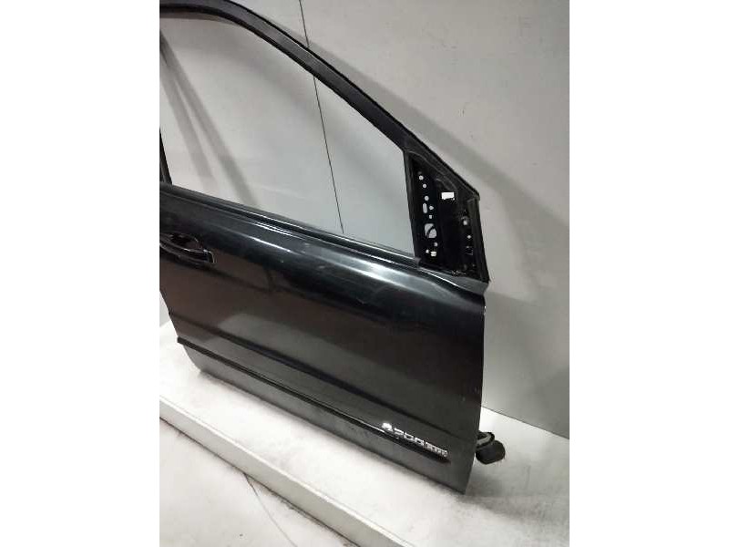 Recambio de puerta delantera derecha para ssangyong actyon 200 xdi referencia OEM IAM   