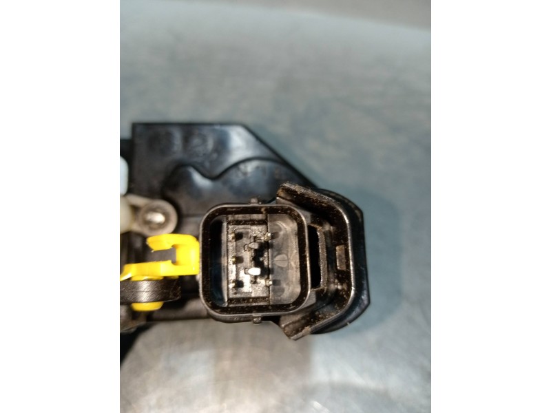 Recambio de motor cierre centralizado trasero derecho para ssangyong actyon 200 xdi referencia OEM IAM   5P