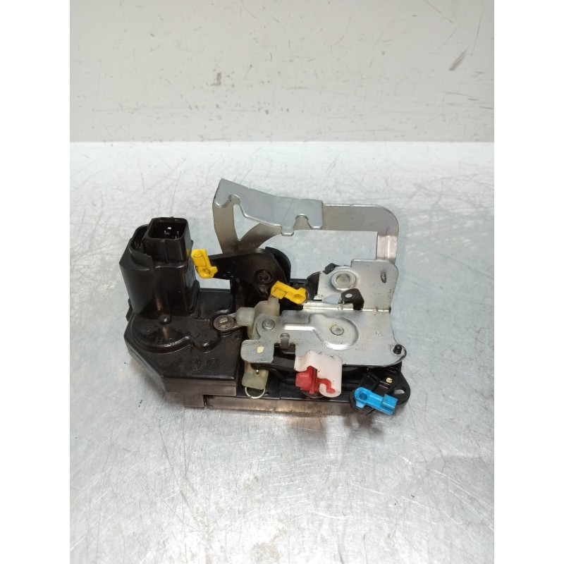 Recambio de motor cierre centralizado delantero derecho para ssangyong kyron 270 xdi limited 4wd referencia OEM IAM   5P