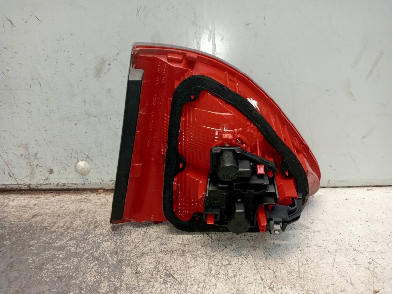 Recambio de piloto trasero izquierdo interior para seat exeo berlina (3r2) reference referencia OEM IAM 3R5945093B 89320231 