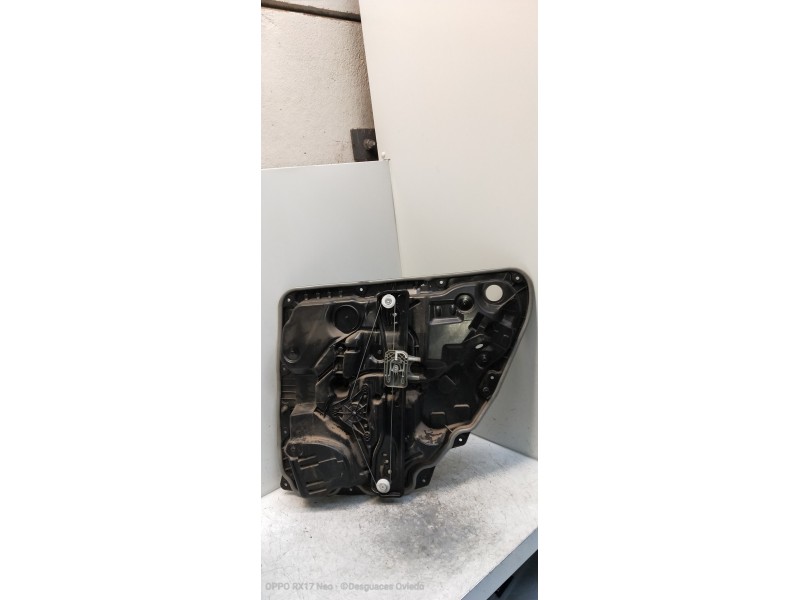 Recambio de elevalunas trasero izquierdo para mercedes clase c (w206) familiar (2021 - ...) c 220 d referencia OEM IAM A20673001