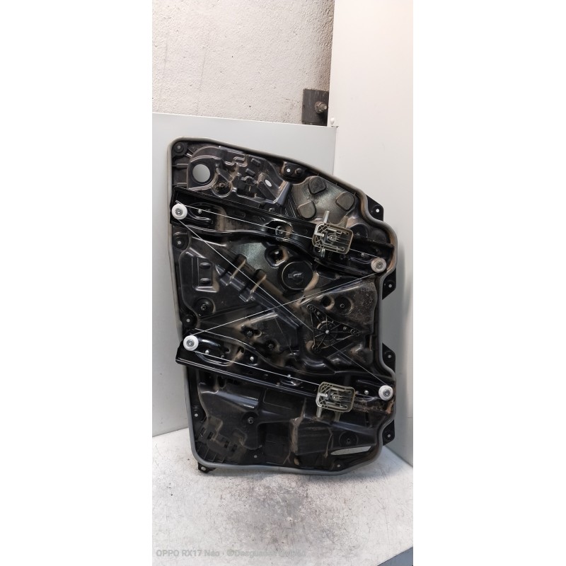 Recambio de elevalunas delantero izquierdo para mercedes clase c (w206) familiar (2021 - ...) c 220 d referencia OEM IAM A206720