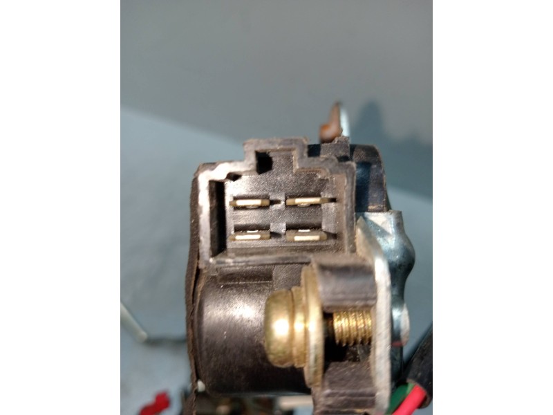 Recambio de motor cierre centralizado delantero derecho para suzuki vitara se/sv (et) referencia OEM IAM 8327066A00  