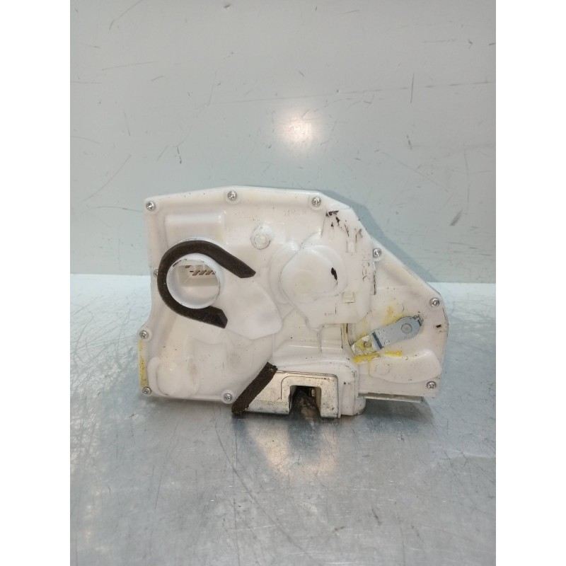 Recambio de motor cierre centralizado delantero izquierdo para suzuki swift azg (nz) 1.2 cat referencia OEM IAM 8220269LA0  5P