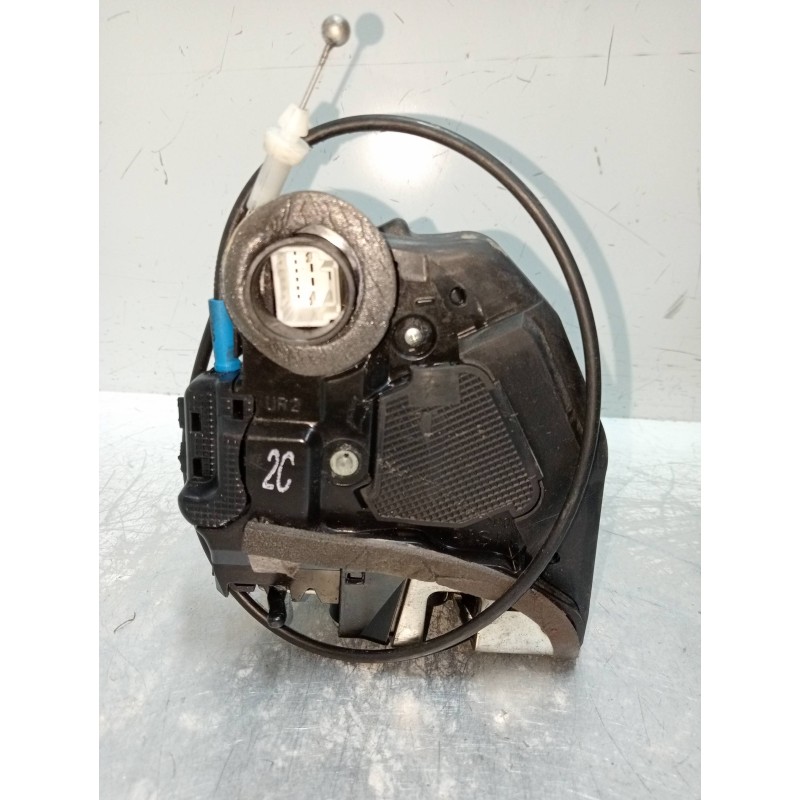 Recambio de motor cierre centralizado trasero derecho para toyota auris 1.6 16v cat referencia OEM IAM A06693  5P